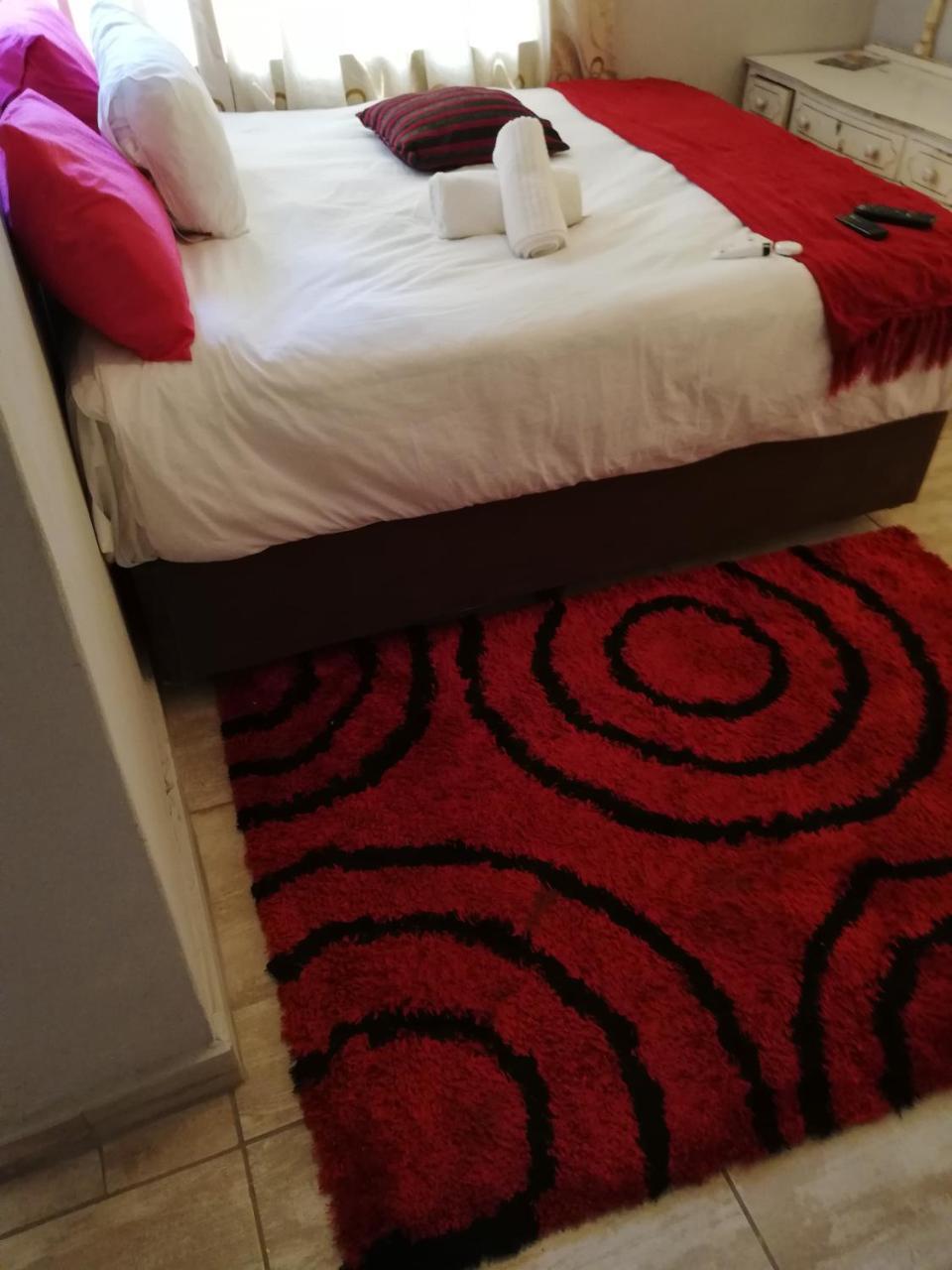 Green On Minni Guest House 프레토리아 외부 사진